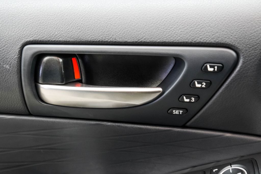 Used 2024 Gray Lexus 500 F SPORT Performance Premium image 43