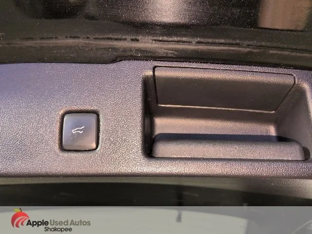 Used 2024 Black Ford Platinum image 12