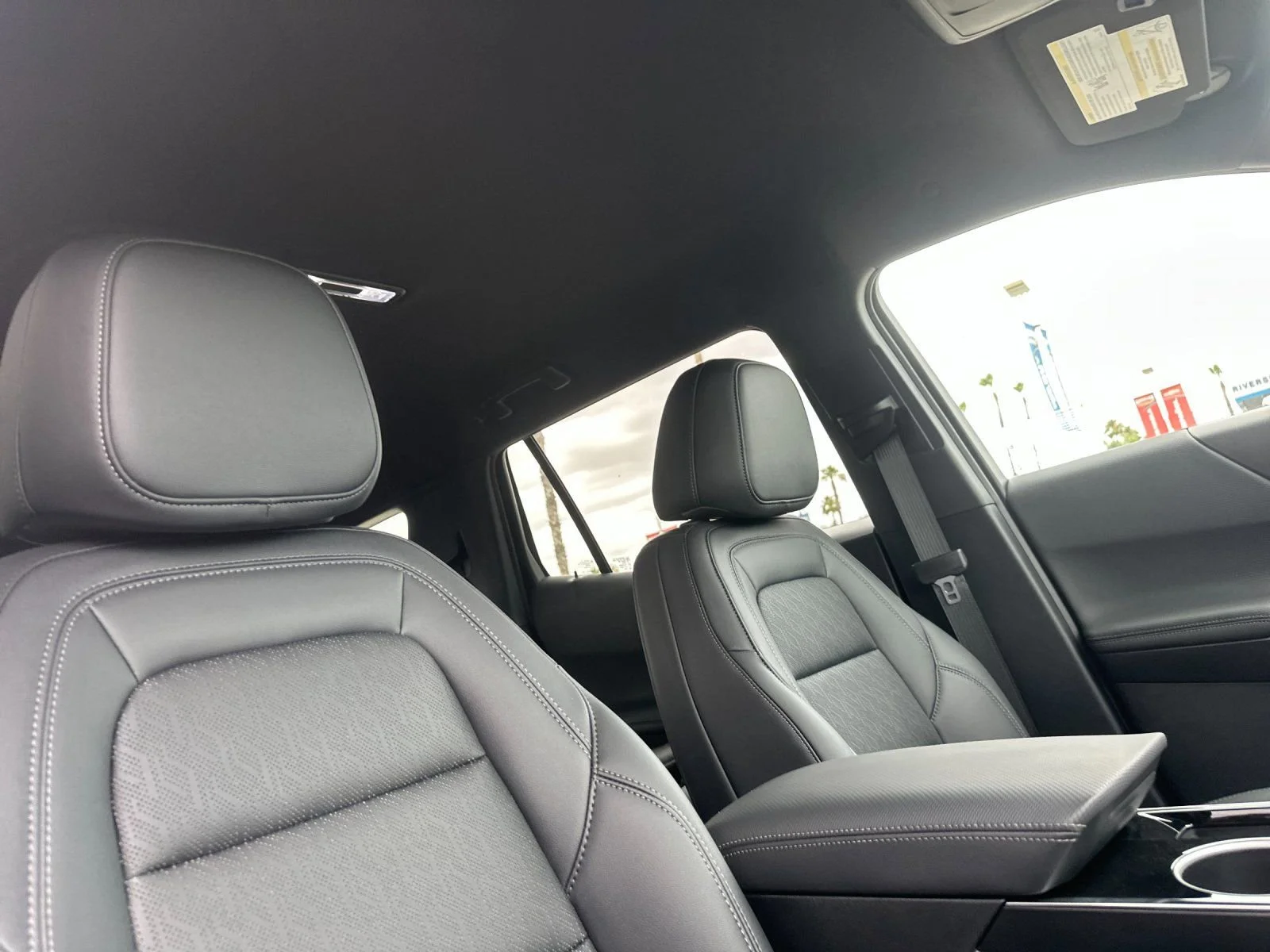 2026 Chevrolet Equinox LT - Photo 17