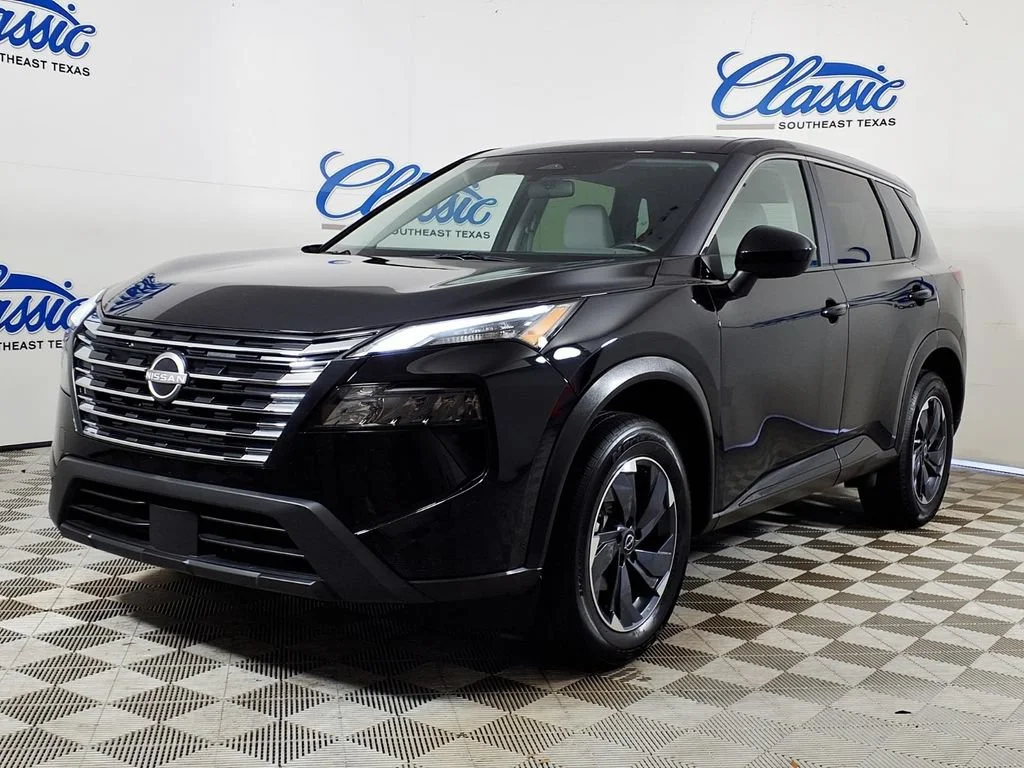 Used 2025 Super Black Nissan SV image 5