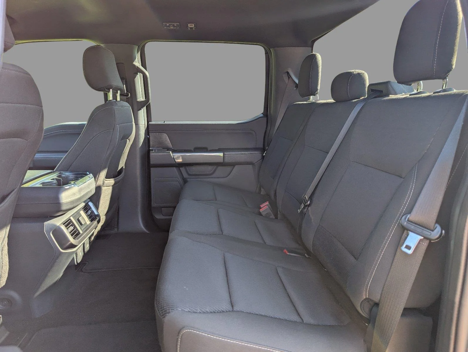 Used 2023 Agate Black Ford XLT image 29
