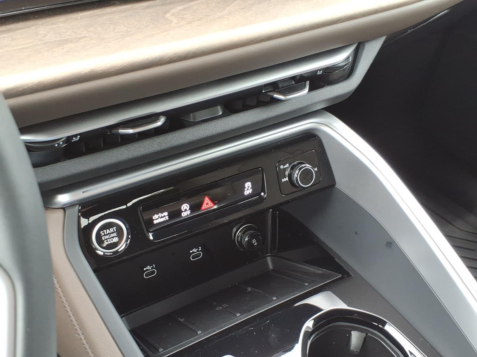 Used 2025 Mythos Black Metallic Audi Premium Plus image 20