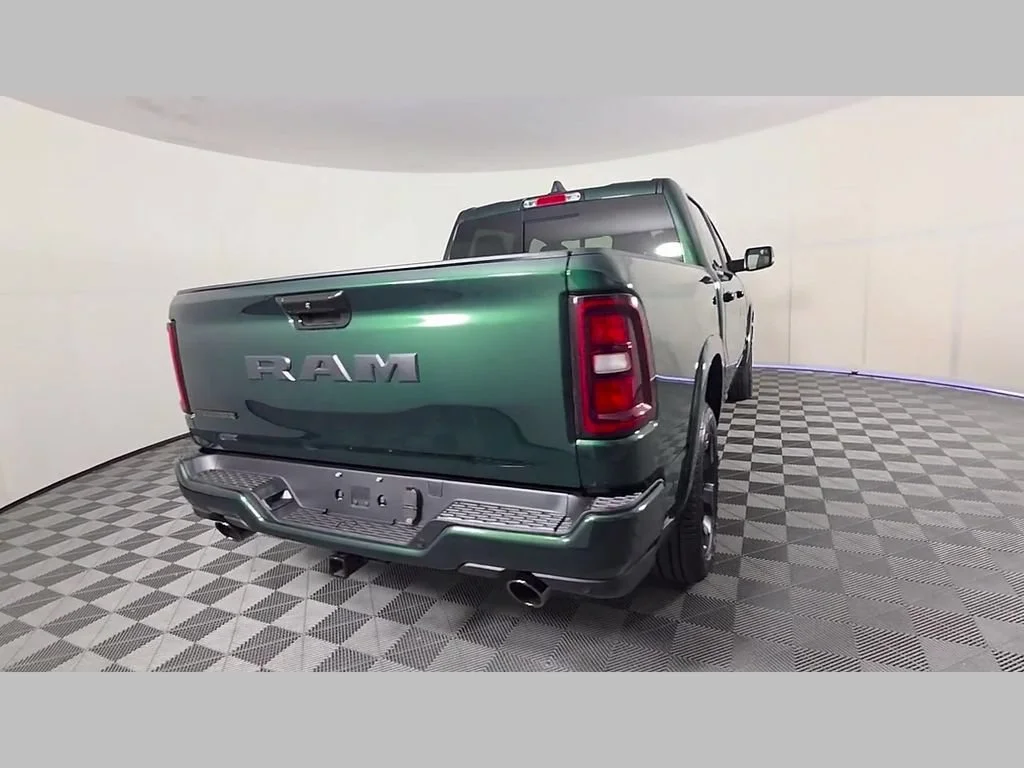 New 2026 Serrano-Green Metallic Exterior Paint RAM Big Horn image 28