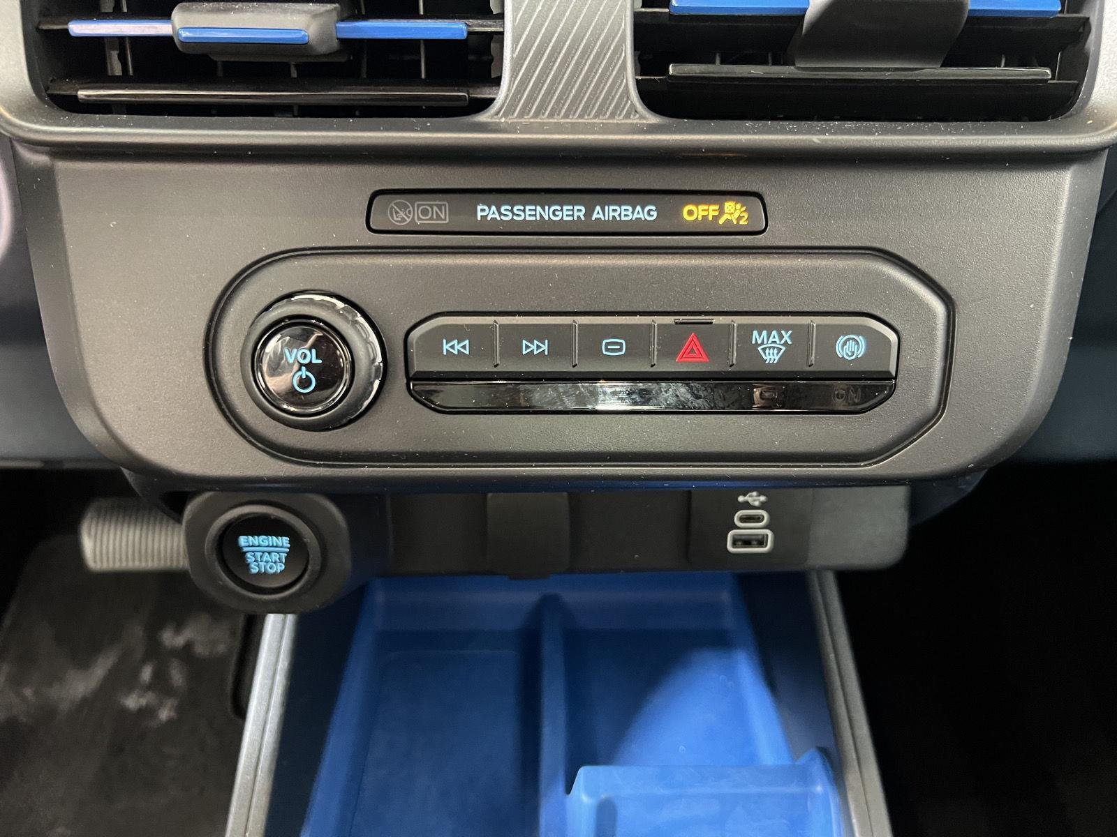 Used 2025 Shadow Black Ford XLT image 19