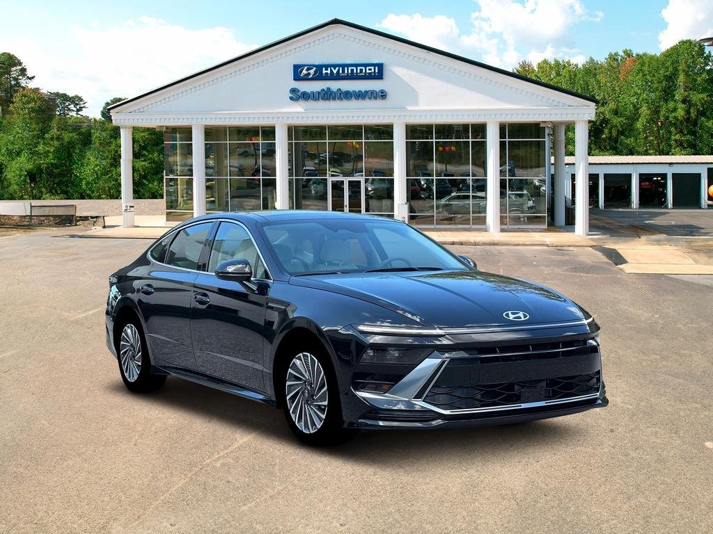 New 2026 Black Hyundai SEL image 11