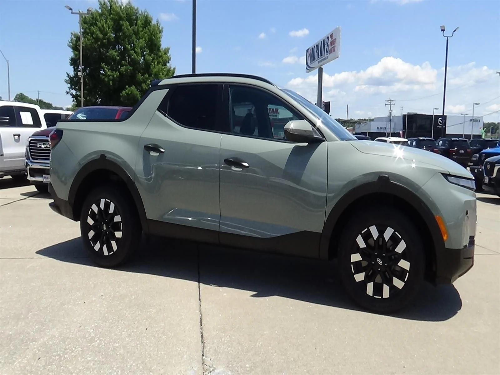 Used 2025 Sage Gray Pearl (sy9) Hyundai SEL image 5