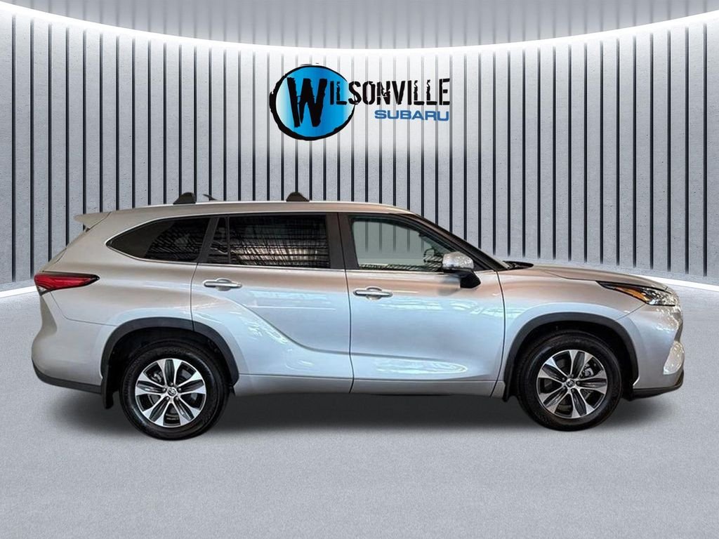 Used 2023 Silver Toyota XLE image 15