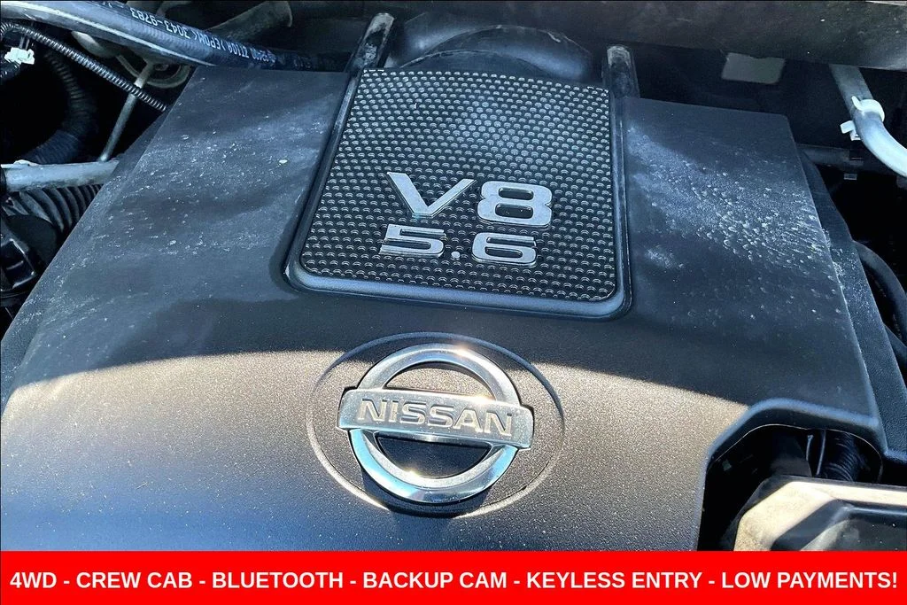 Used 2015 Silver Nissan SV image 30