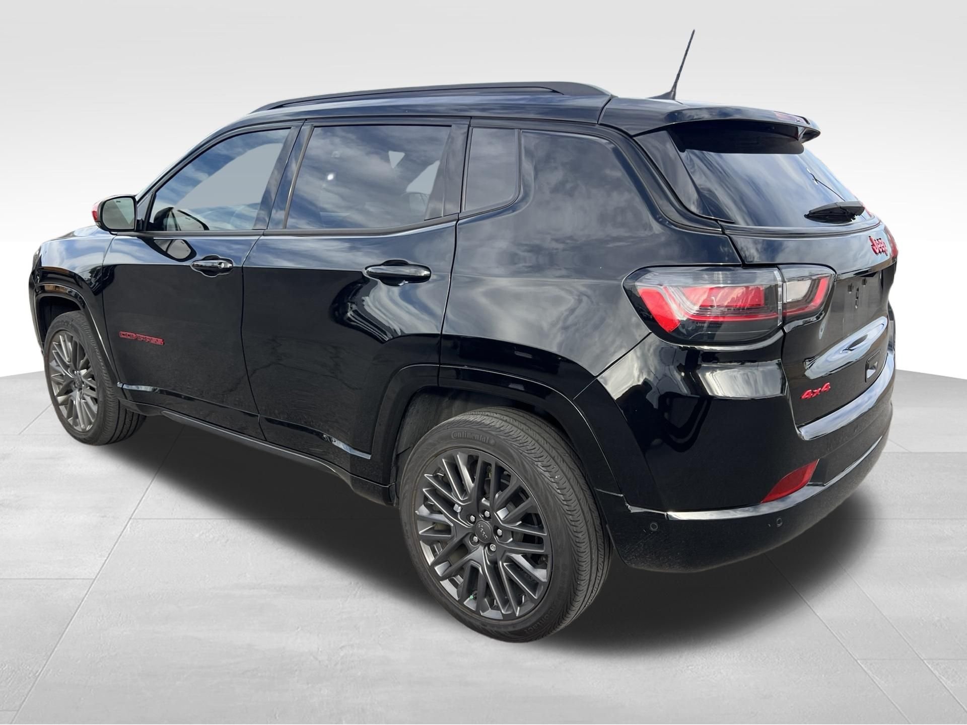 Used 2023 Black Jeep Limited image 7