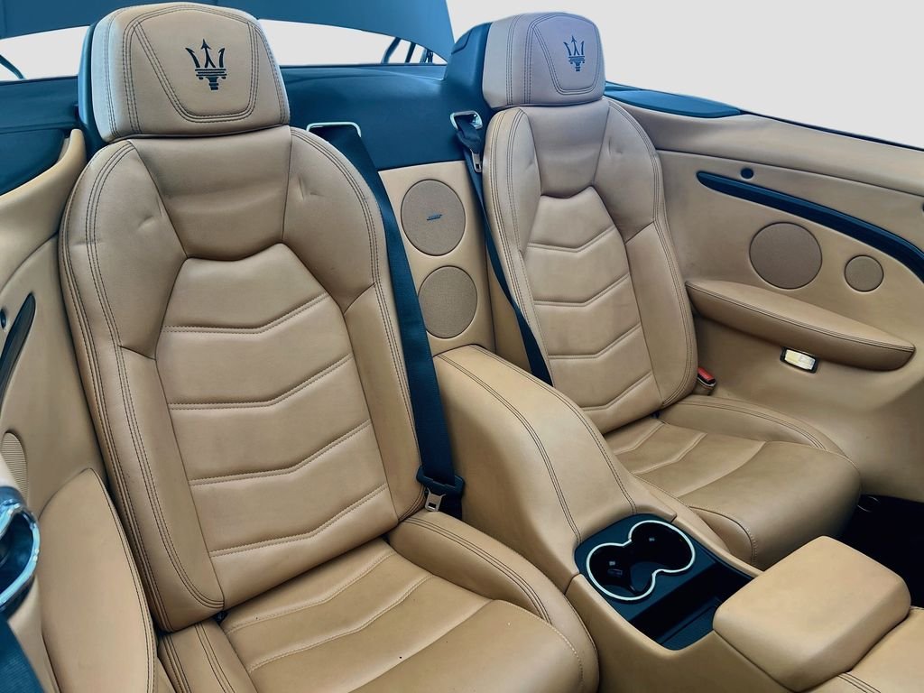 Used 2017 Grigio Granito Metallic Maserati Sport image 27