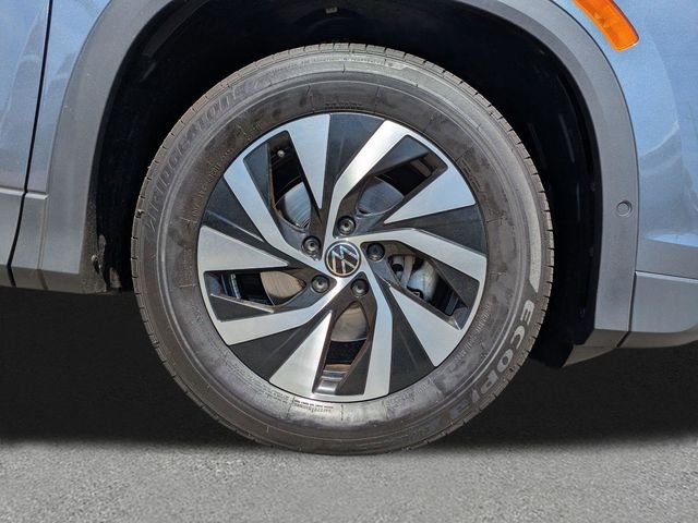Used 2026 Silver Volkswagen 2.0T S image 10