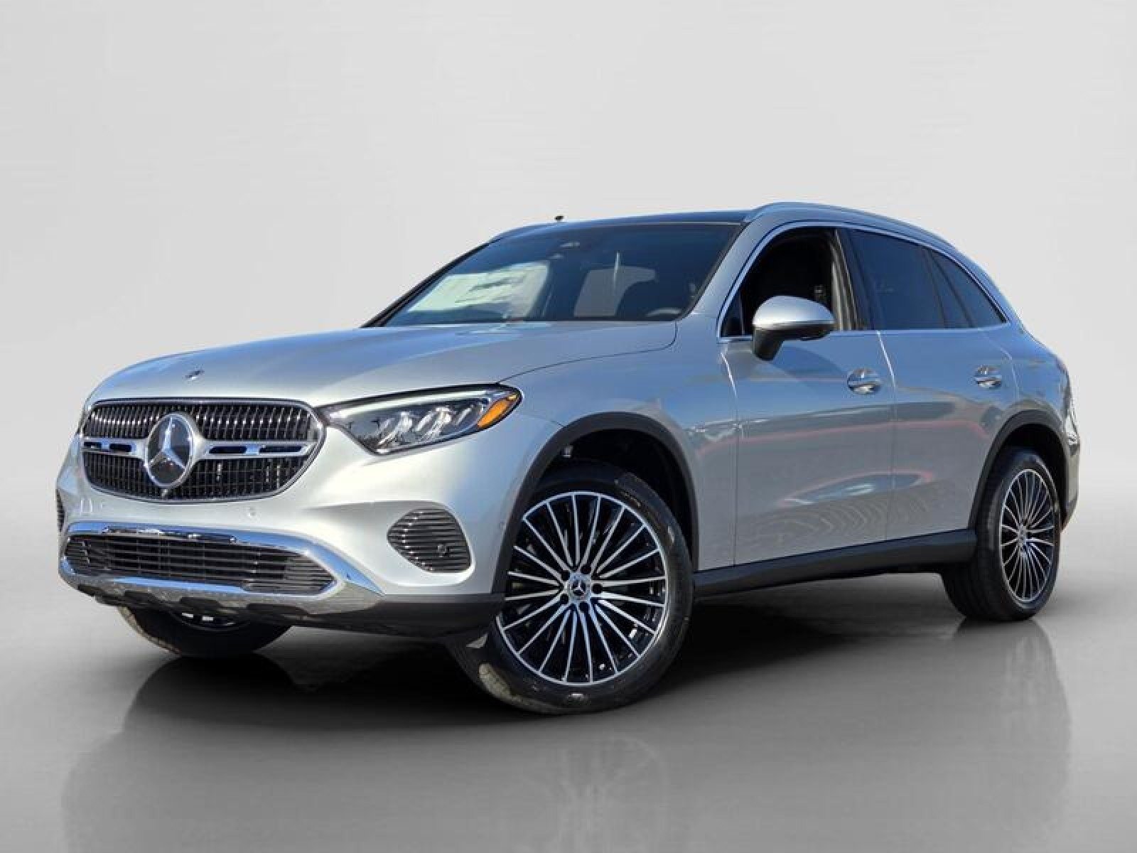 New 2026 Cirrus Silver Metallic Mercedes-Benz GLC 300 SUV image 1