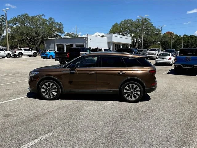 Used 2022 Brown Lincoln Reserve image 4