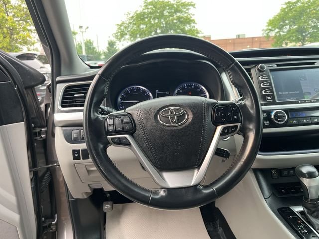 Used 2017 Gray Toyota Limited image 13