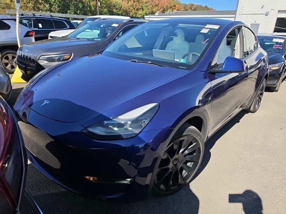 Used 2024 Tesla Model Y Long Range with VIN 7SAYGAEE1RF993244 for sale in Hickory, NC