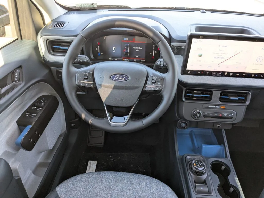 New 2025 Azure Gray Metallic Tri-Coat Ford XLT image 16