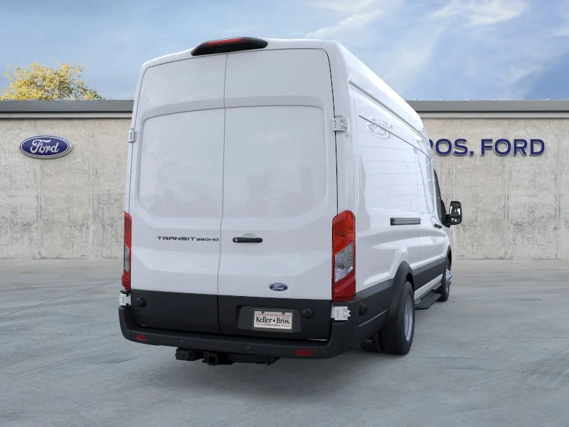New 2026 Oxford White Ford  image 29