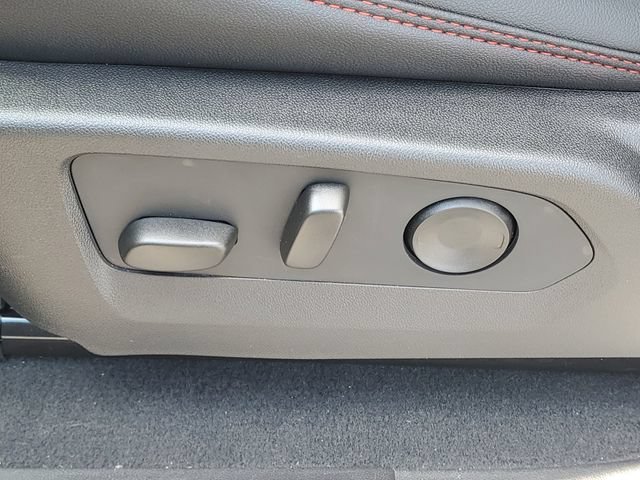 2026 Chevrolet Colorado Z71 - Photo 6
