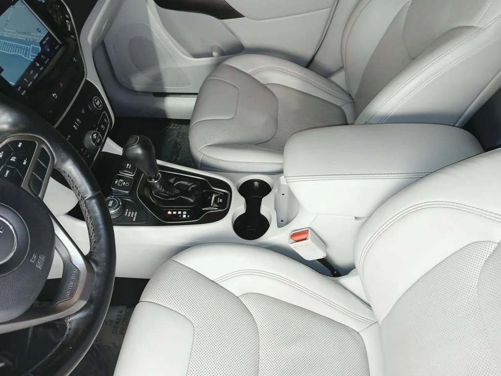Used 2019 Black Jeep Limited image 18