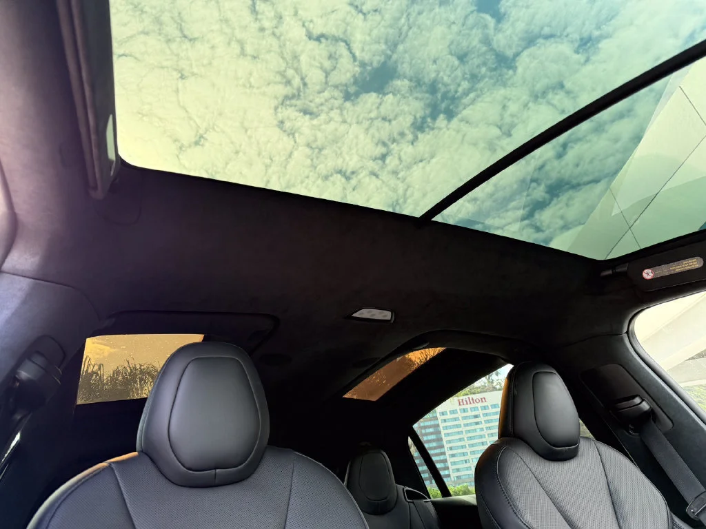 Used 2024  Tesla NA image 17