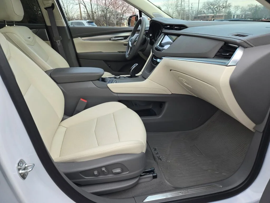 2025 Cadillac XT5 Premium Luxury - Photo 7