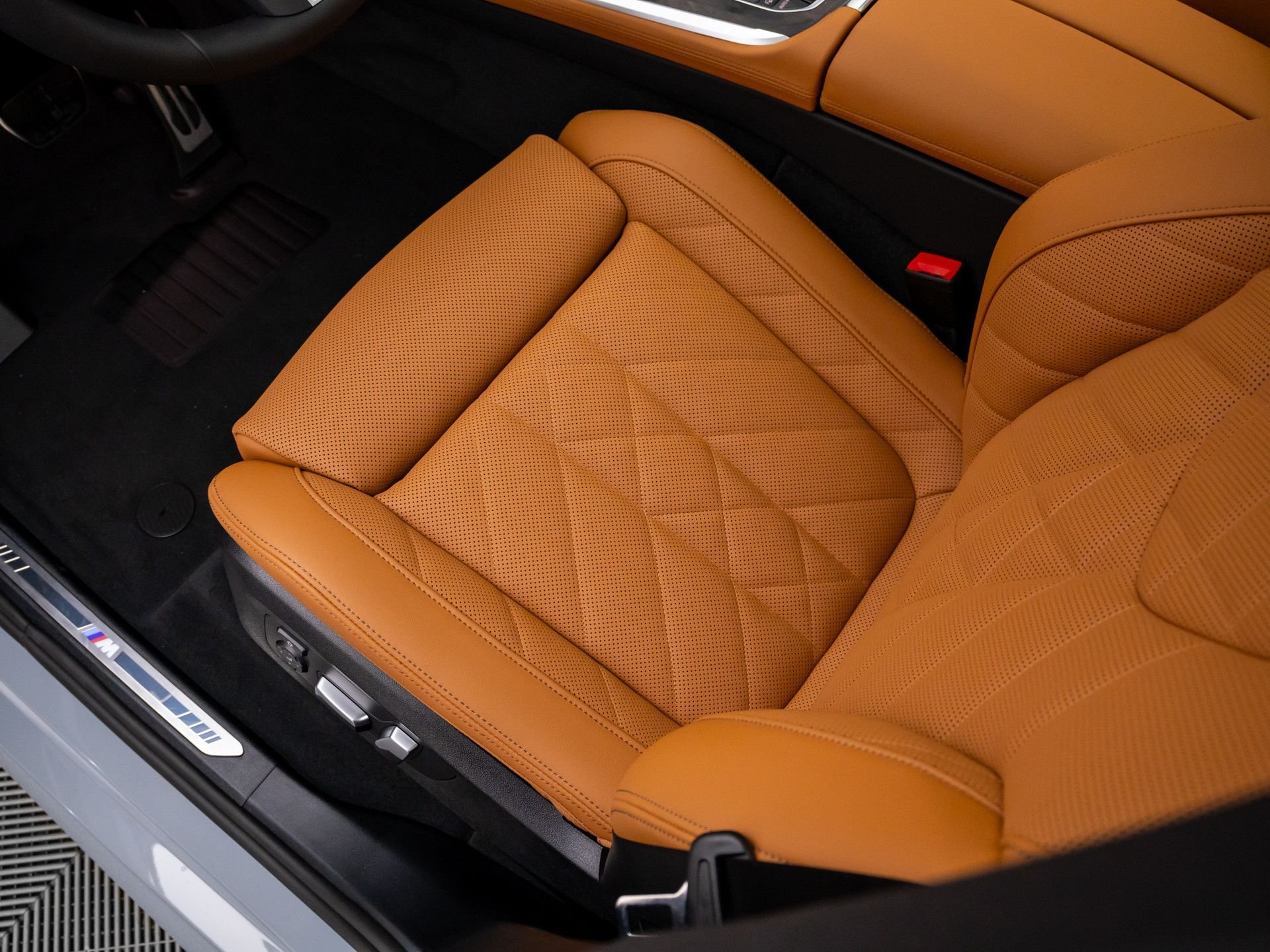 New 2026 Brooklyn Grey Metallic BMW xDrive40i image 15