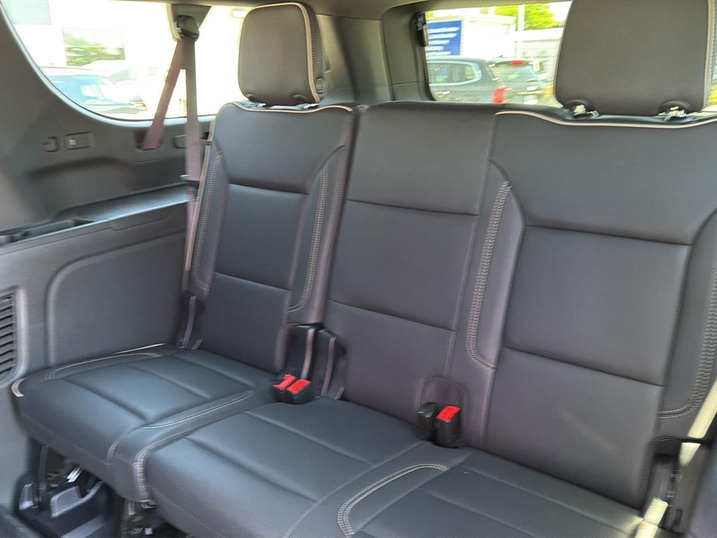 Used 2026 Onyx Black GMC Elevation image 22