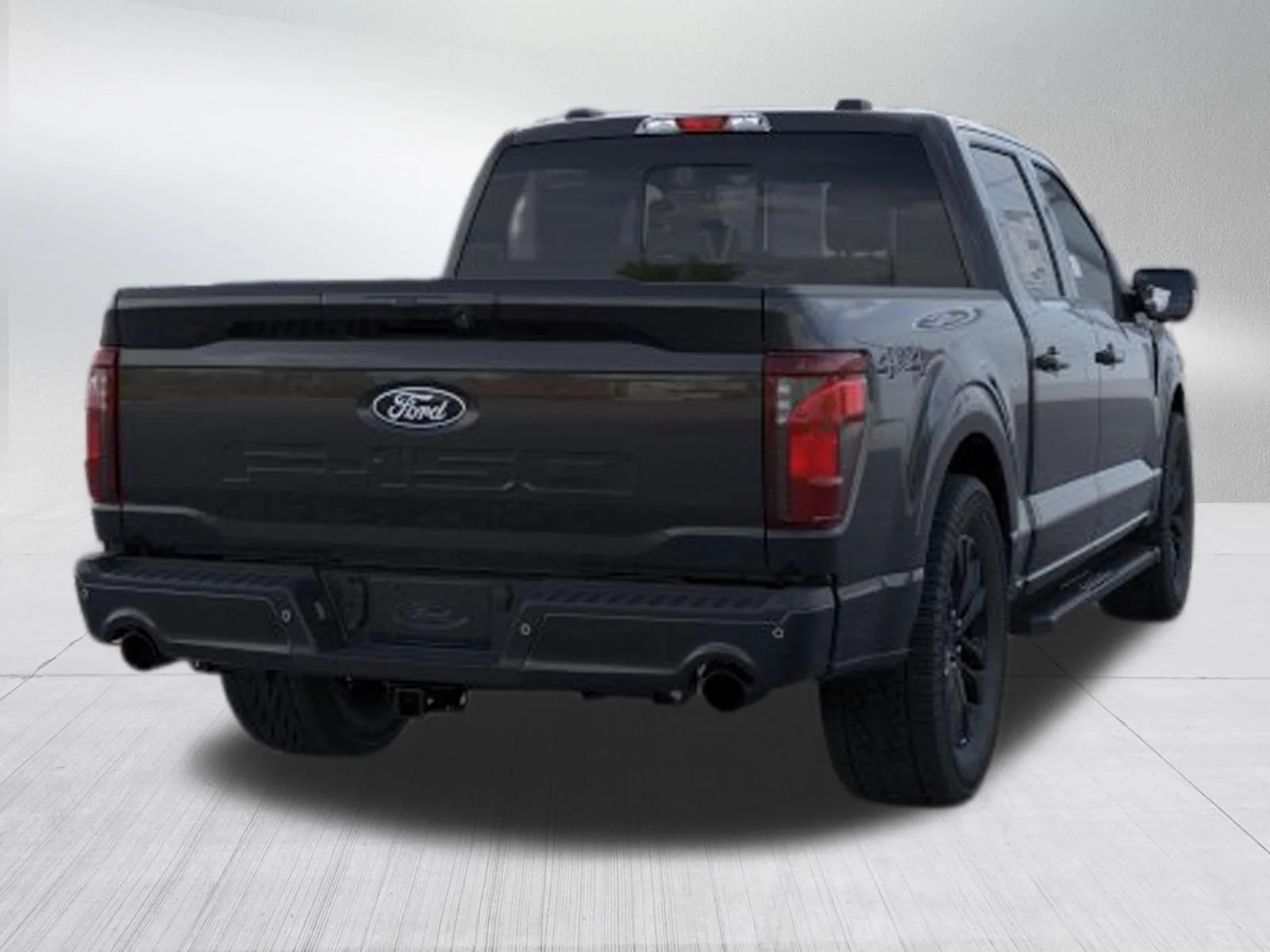 New 2026 Agate Black Metallic Ford XLT image 8