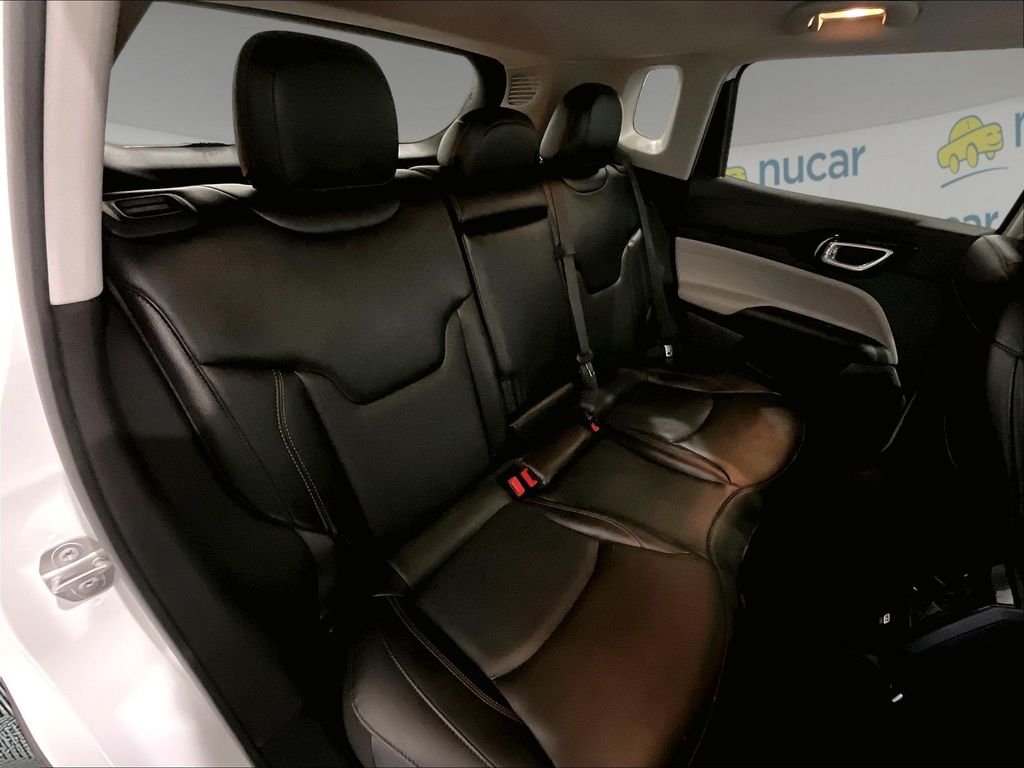 Used 2022 White Jeep Limited image 16