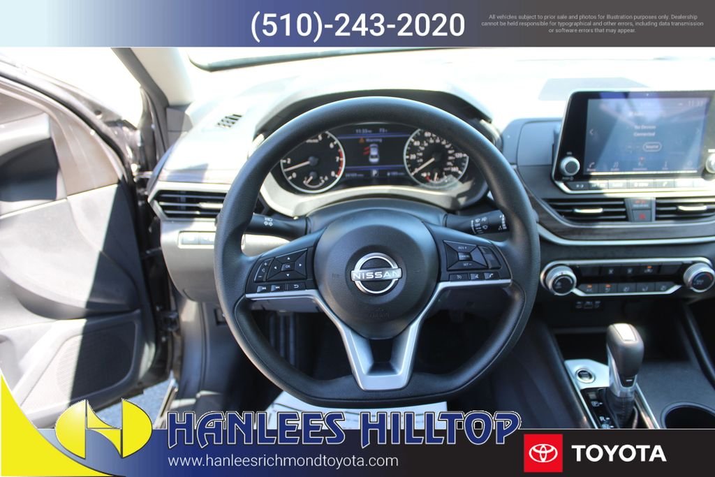 2025 Nissan Altima SV - Photo 16