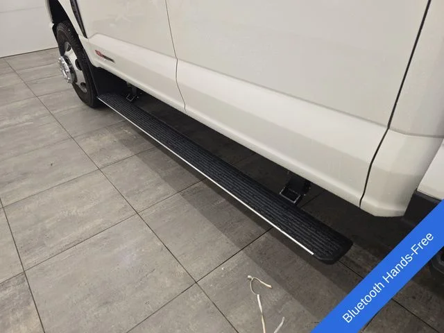 New 2026 Star White Metallic Tri-Coat Ford F-350® Platinum® image 23