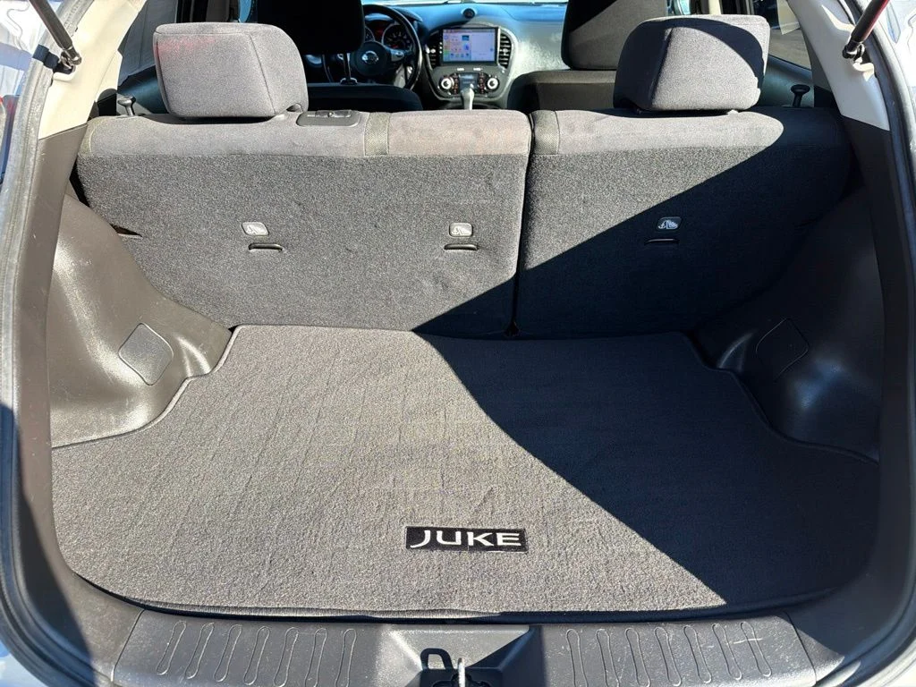 Used 2013 Brilliant Silver Nissan SV image 8