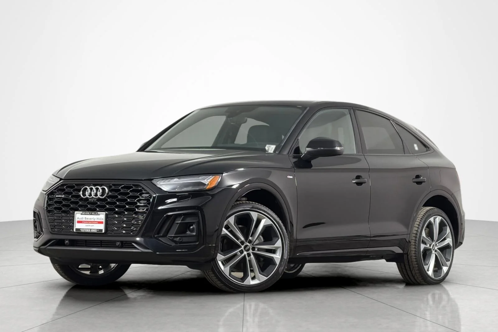 2023 Audi Q5 Sportback 45 Prestige's photo