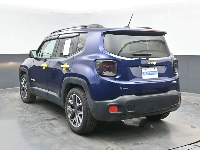 Used 2017 Blue Jeep Latitude image 7