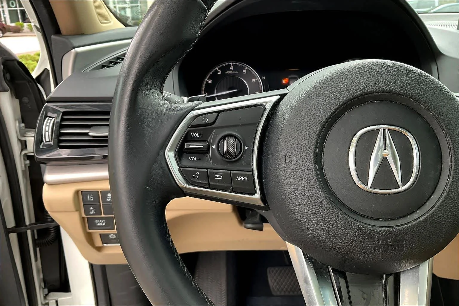 Used 2020 Platinum White Pearl Acura  image 24