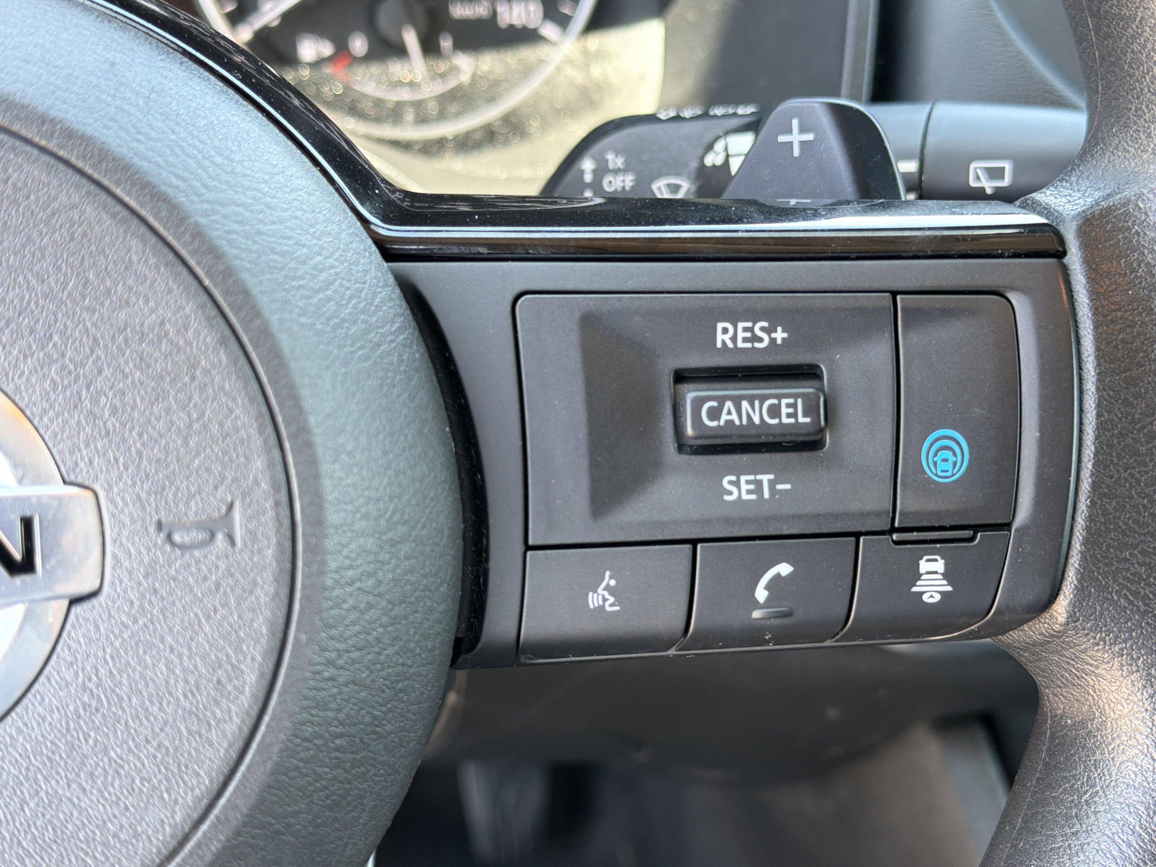 Used 2021 Brilliant Silver Metallic Nissan SV image 26