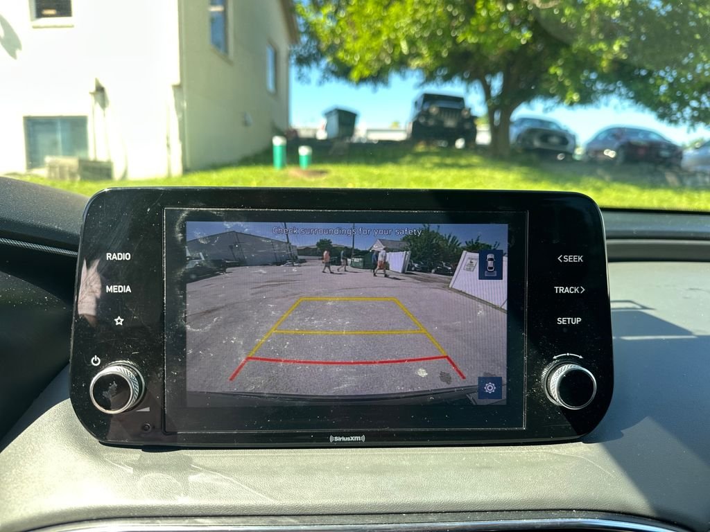 Used 2022 Black Hyundai SEL image 9