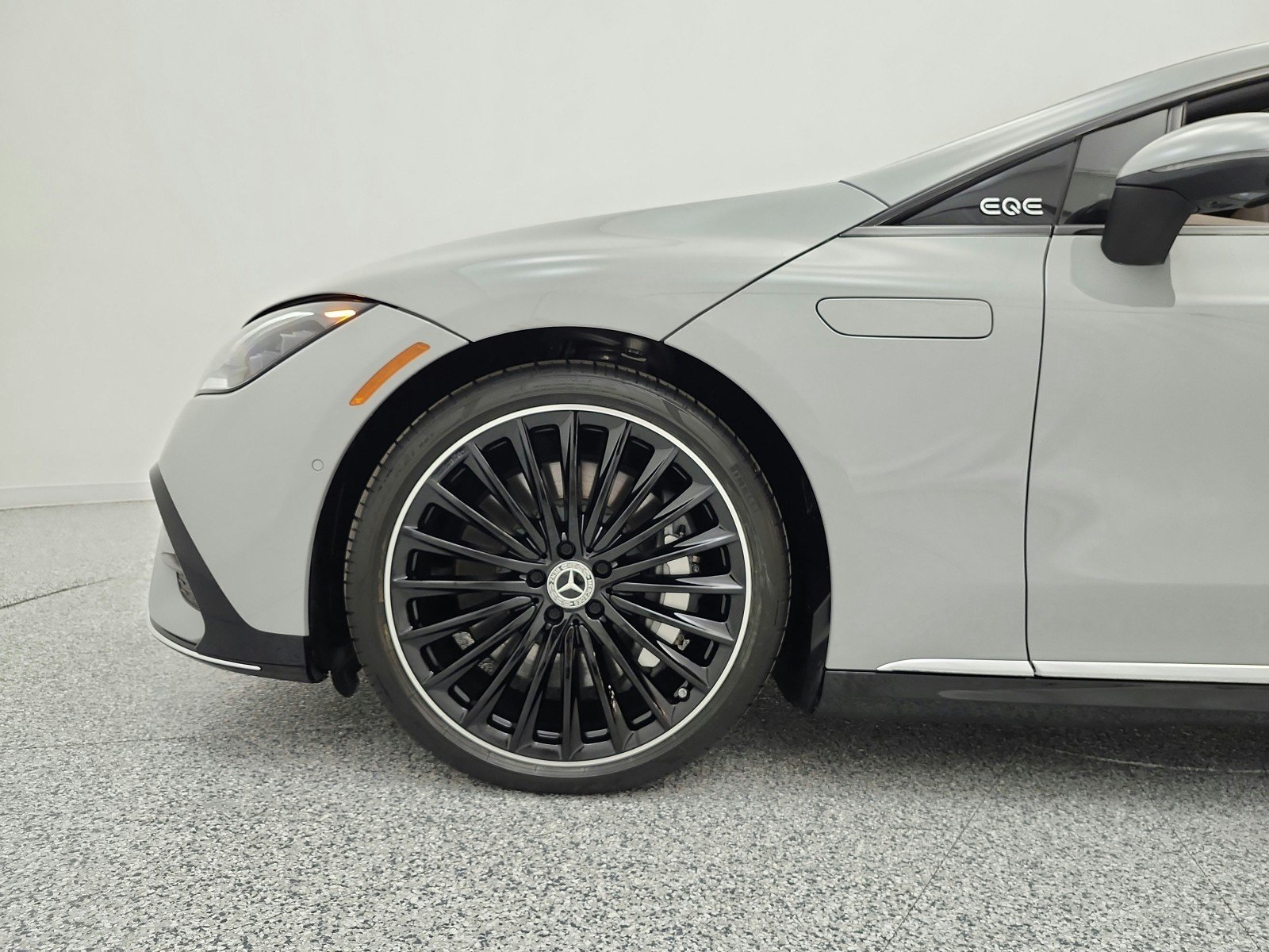 Certified Used 2023 MANUFAKTUR Alpine Grey Mercedes-Benz EQE 350 4MATIC®+ Sedan image 17