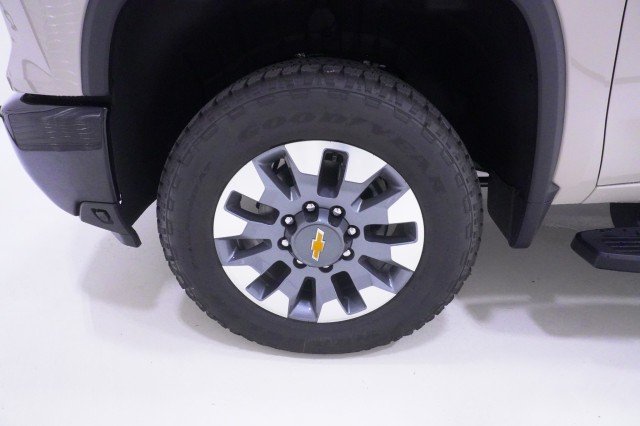 New 2026 White Sands Chevrolet Custom image 13