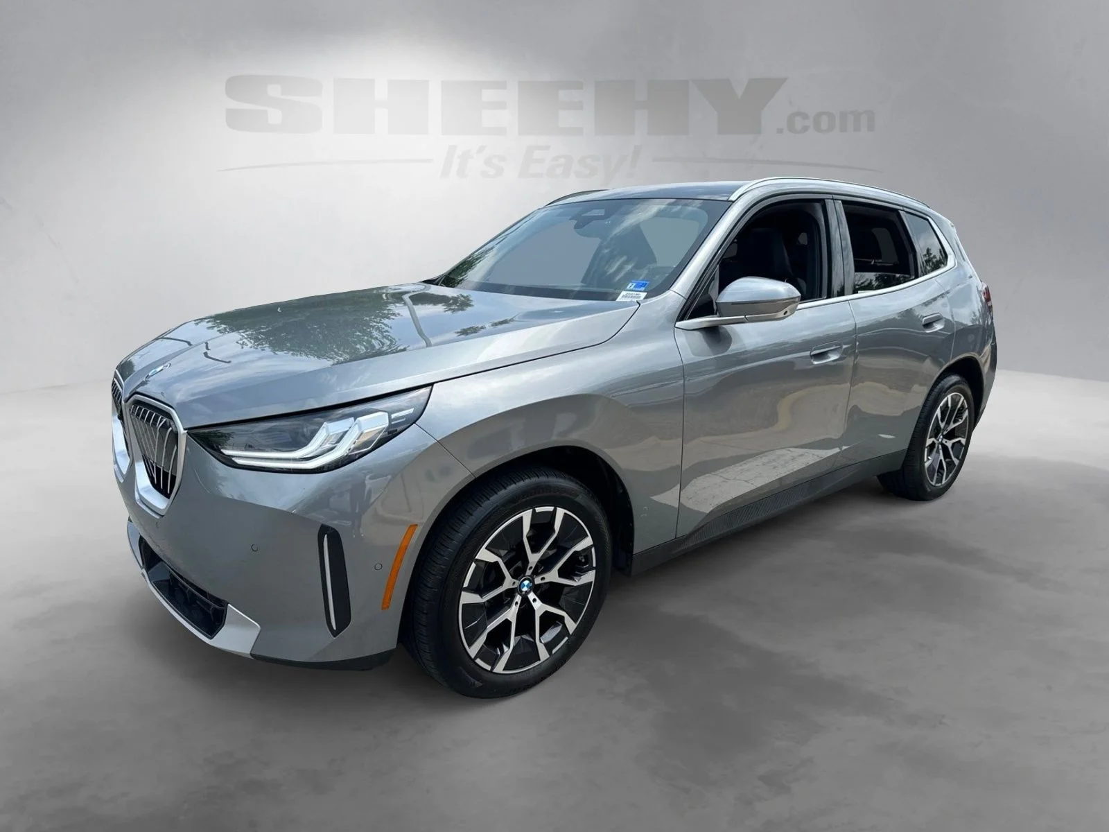 Used 2026 Gray BMW 30 xDrive image 17