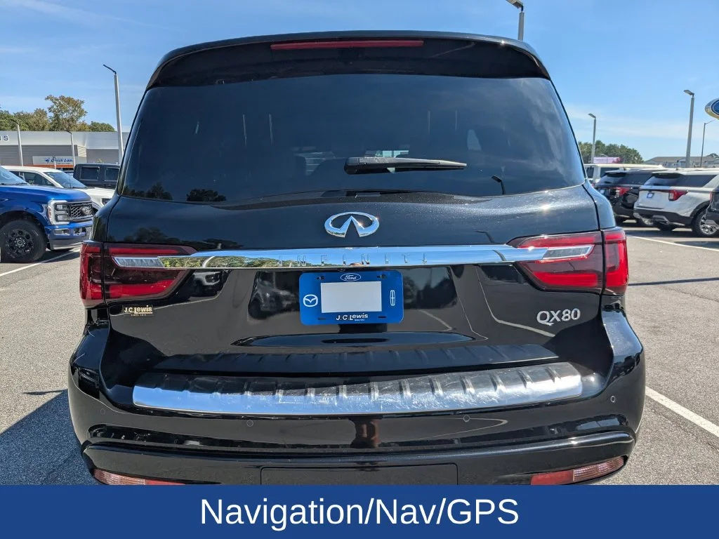 Used 2023 Black INFINITI Sensory image 5
