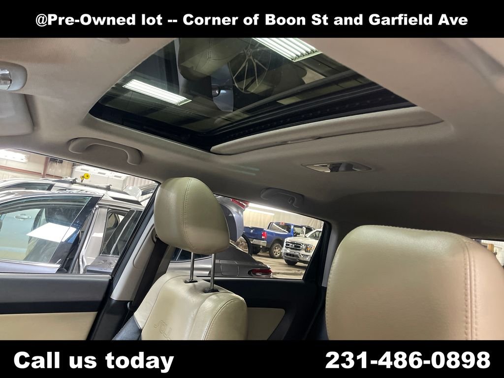 Used 2011 Gray Kia Exclaim image 13