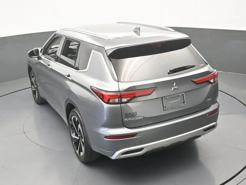 Used 2022 Silver Mitsubishi SEL image 54