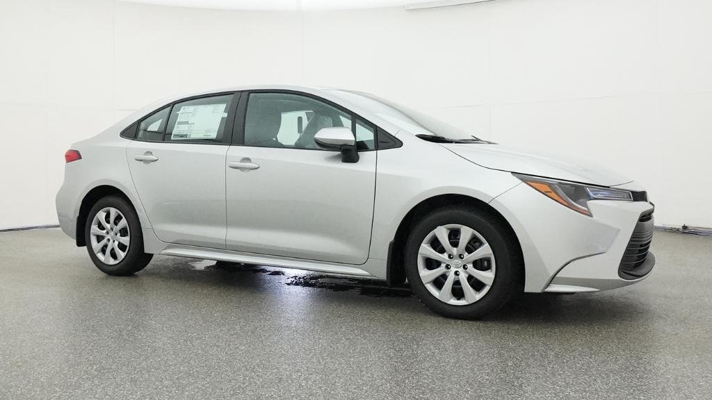 New 2026 Classic Silver Metallic Toyota LE image 21