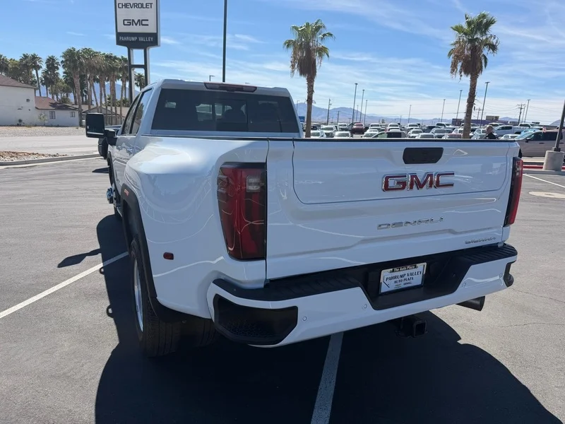New 2026 Summit White GMC Denali DRW image 5