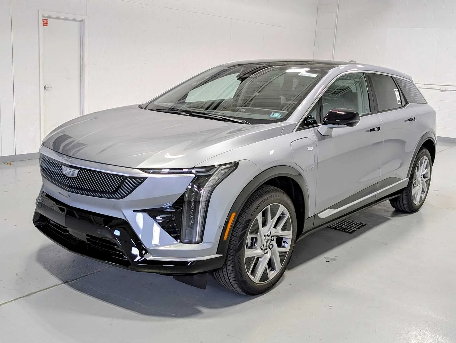 2026 Cadillac Optiq Luxury AWD's photo