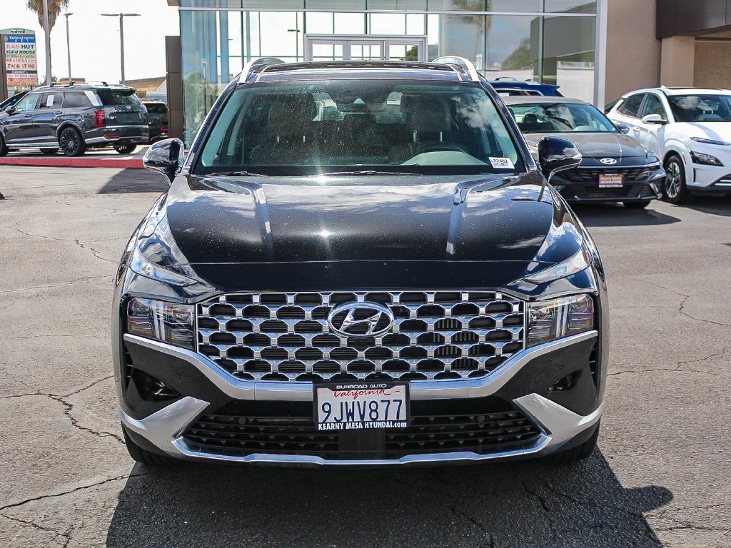Used 2023 Black Hyundai Limited image 2
