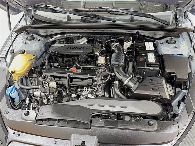 Used 2021 Gravity Gray Kia LXS image 27