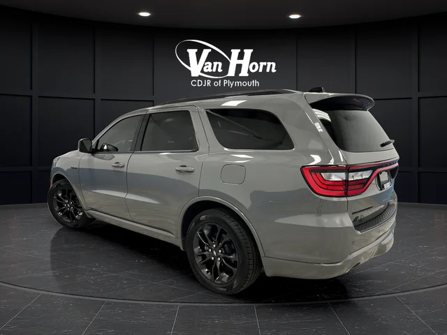 Used 2024 Gray Clearcoat Dodge R/T Premium image 5