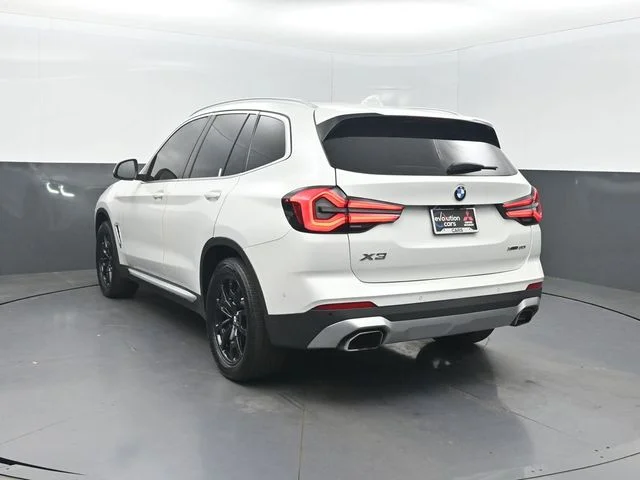Used 2022 White BMW xDrive30i image 30